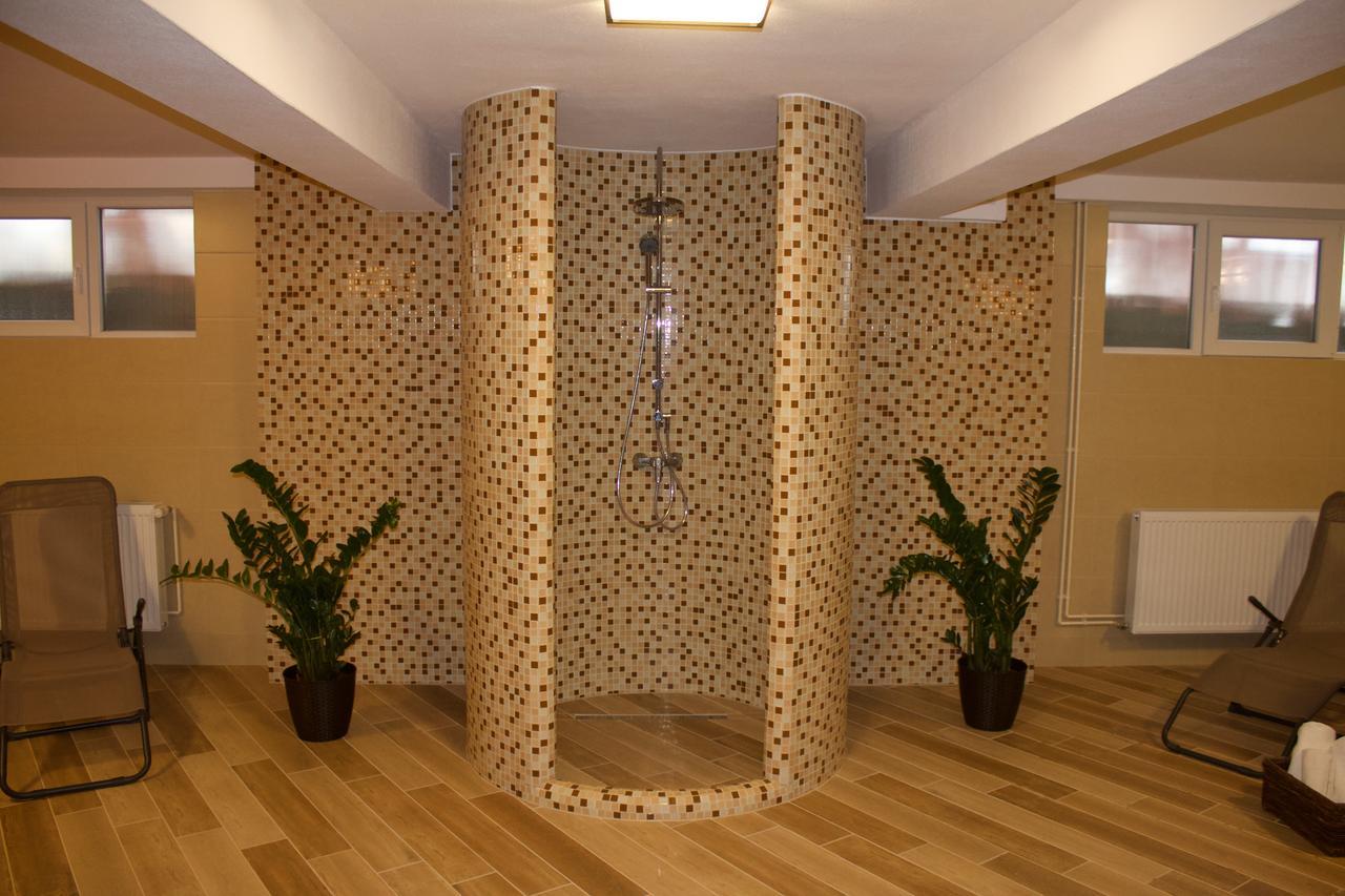 Villa Prestige Szováta Kültér fotó
